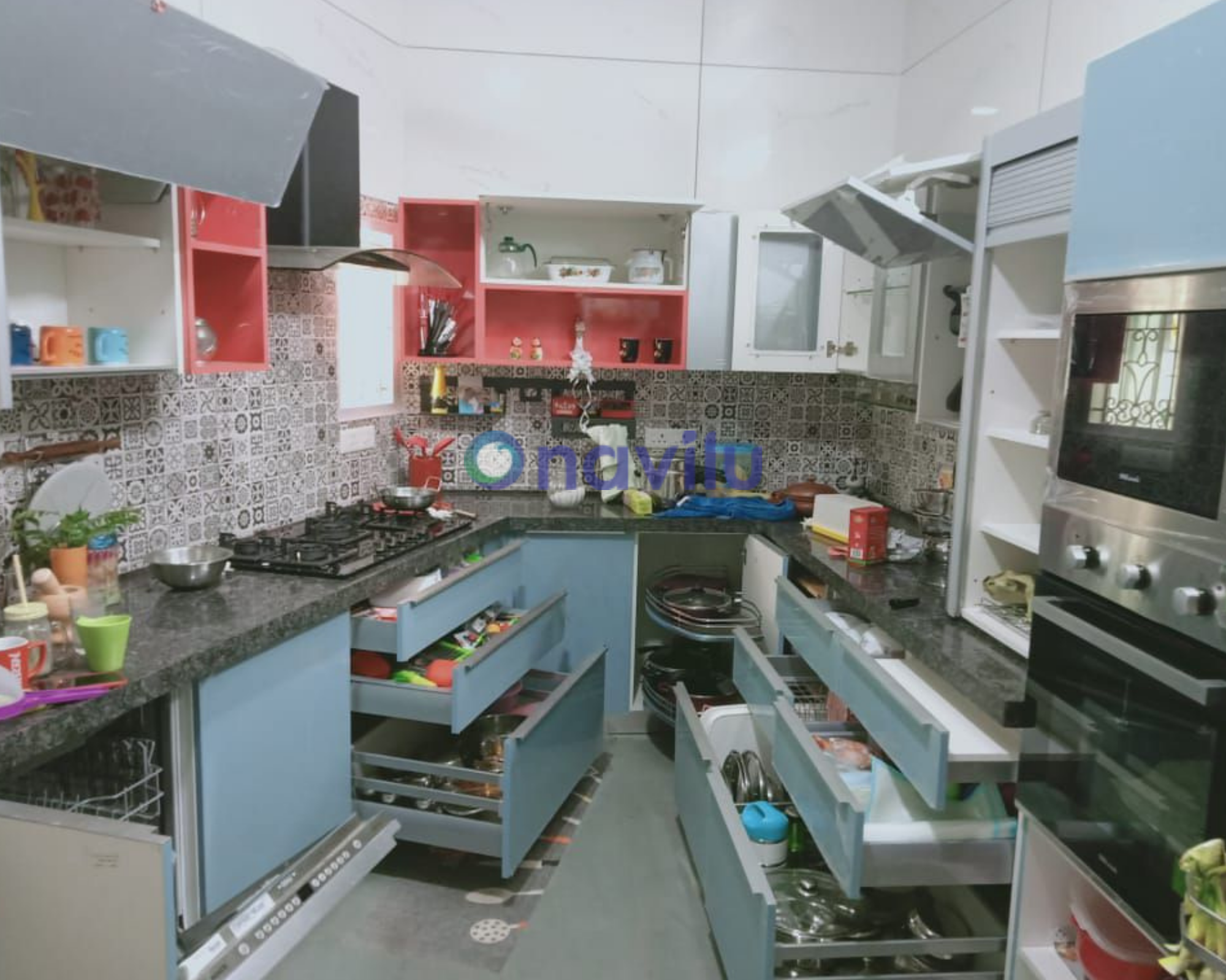 sleek-kitchen-designs-2.png